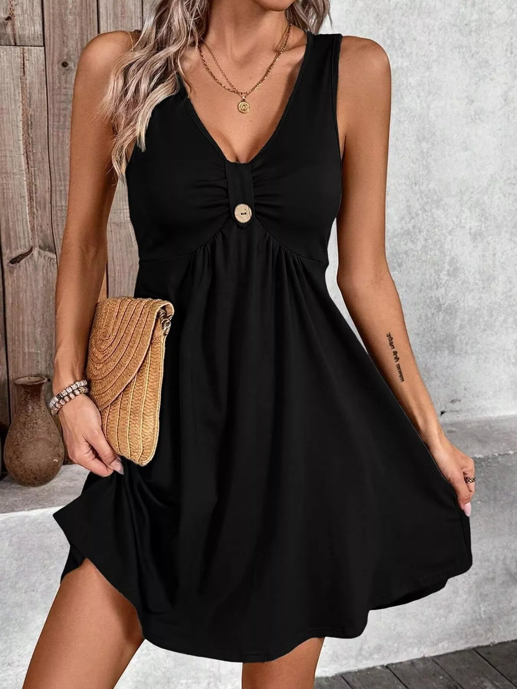 de6c1735197e4e27a08a42545ab70177-Max-Origin